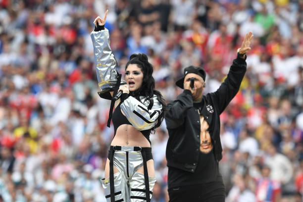 队的默契配 队的默契配